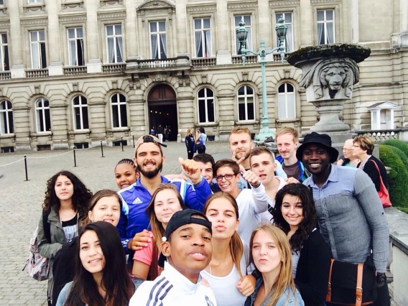 site de rencontre pour ado de 17 ans a bruxelles